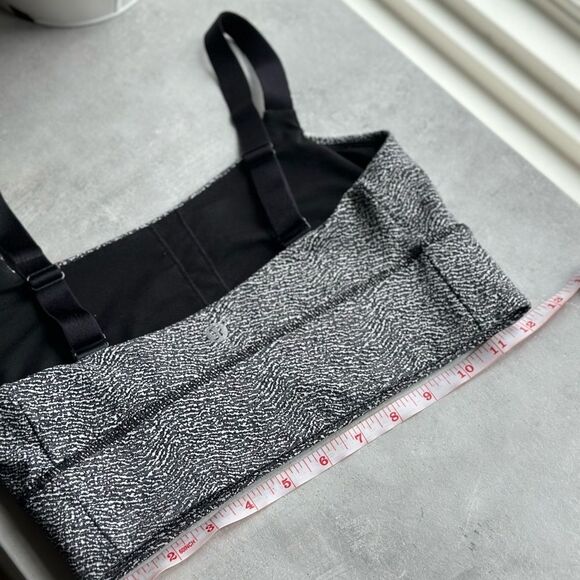 Women's Black and White Textured Bralette - Picture 9 of 9